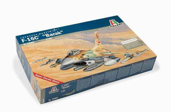 CACCIABOMBARDIERE F16  ITALERI