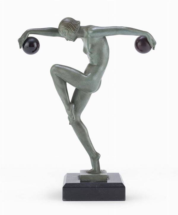 SCULTURA GINNASTA F.TA DENIS
