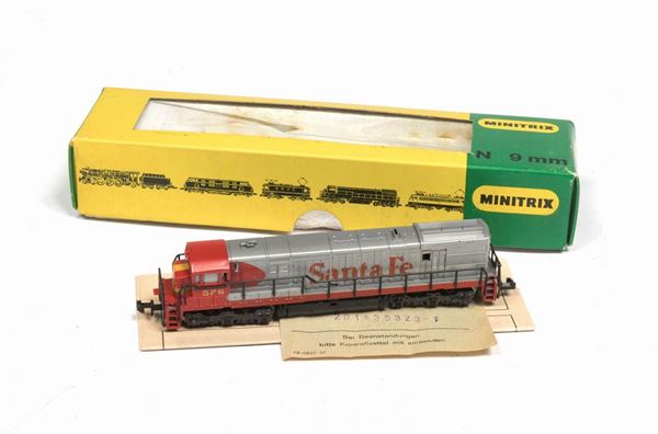 LOCOMOTIVA DIESEL MINITRIX