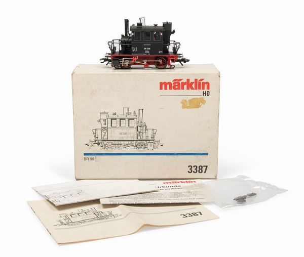 LOCOMOTIVA A VAPORE M&#196;RKLIN