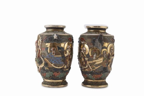 COPPIA DI VASI IN CERAMICA, GIAPPONE