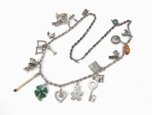 COLLANA CON PENDENTI IN ARGENTO