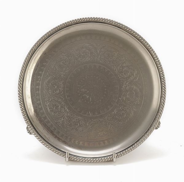 SALVER IN SILVERPLATED, REGNO UNITO 1851