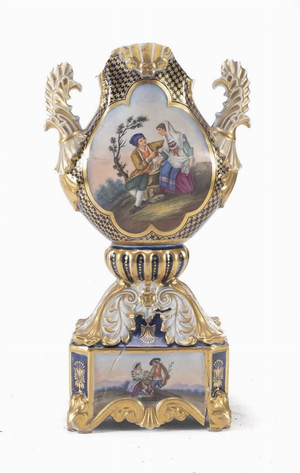 RESTI DI VASO IN PORCELLANA, FRANCIA