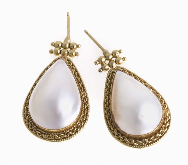 COPPIA DI ORECCHINI CON PERLA