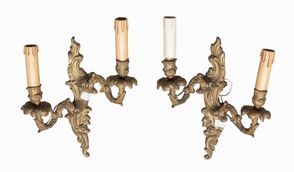 COPPIA DI PICCOLE APPLIQUES IN BRONZO