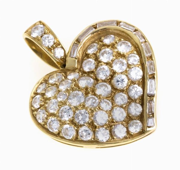 CIONDOLO  CON BRILLANTI