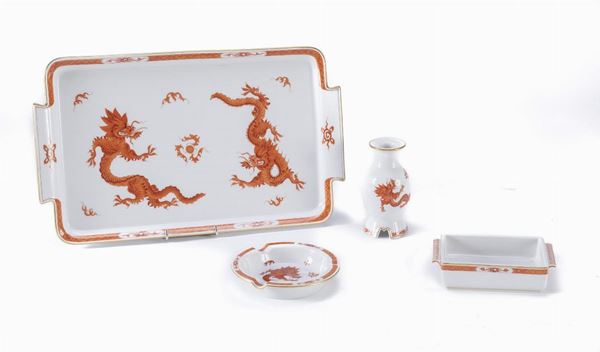 SERVIZIO DA FUMO IN PORCELLANA, MEISSEN