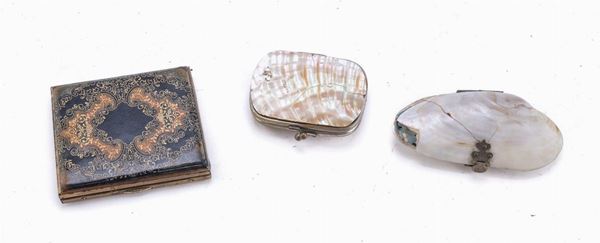 TROUSSE E DUE COFANETTI CON MADREPERLA