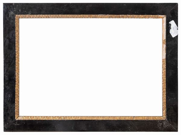 CORNICE IN LEGNO EBANIZZATO