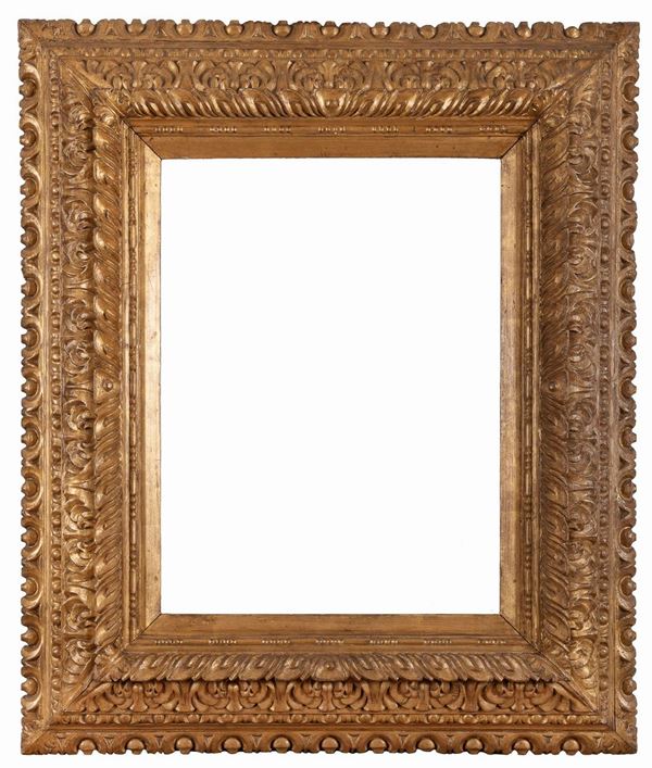 CORNICE IN LEGNO DORATO, ITALIA SETTENTRIONALE
