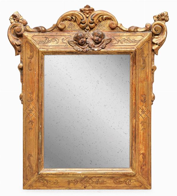 SPECCHIERA IN LEGNO DORATO, ITALIA CENTRALE