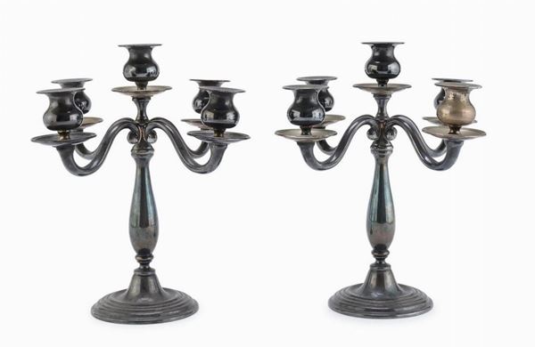 COPPIA DI CANDELABRI IN ARGENTO, PUNZONE PADOVA