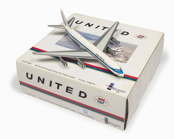 AEREO PASSEGGERI INFLIGHT200