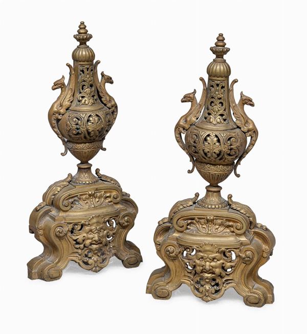COPPIA DI ALARI IN BRONZO
