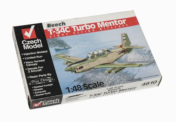 AEREO BIPOSTO CZECH MODEL