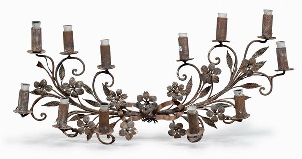 GRANDE APPLIQUE IN FERRO BATTUTO