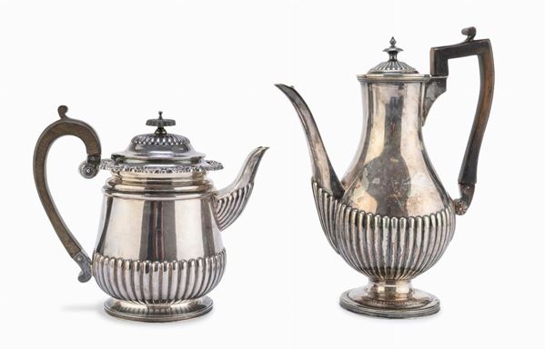 TEIERA E CAFFETTIERA IN SILVERPLATED, PUNZONE SHEFFIELD