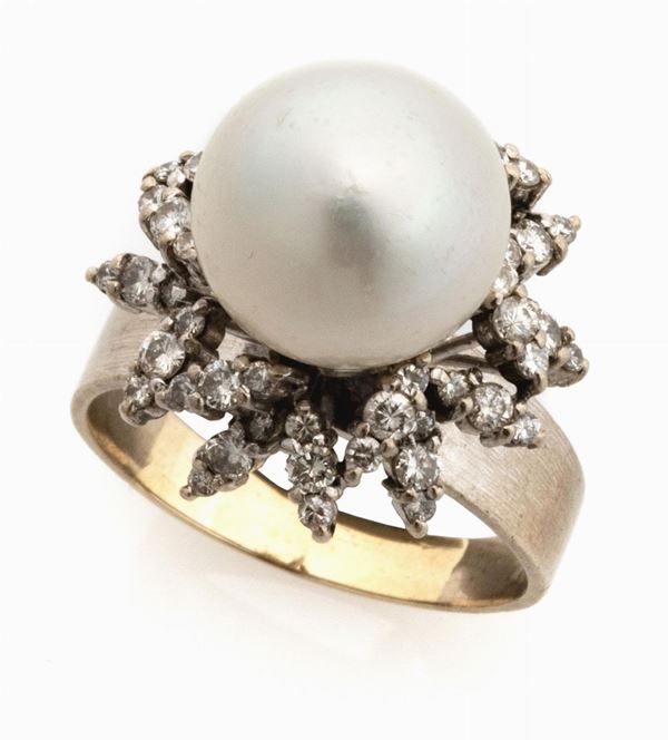ANELLO CON PERLA E BRILLANTI