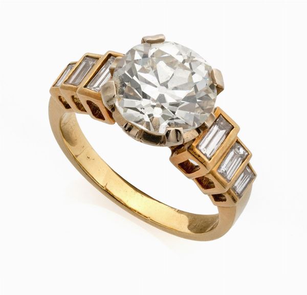 ANELLO SOLITAIRE CON DIAMANTI