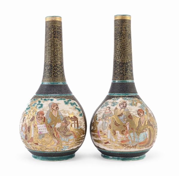 COPPIA DI VASI IN CERAMICA, GIAPPONE FINE XIX SECOLO