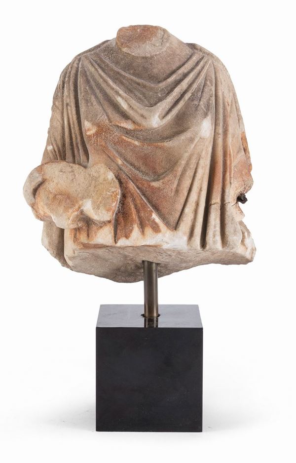 BUSTO FEMMINILE IN MARMO, I-II SECOLO A.C.