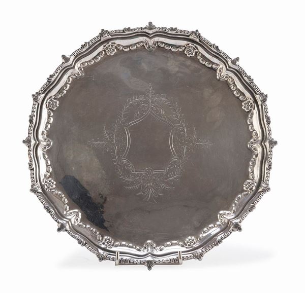 SALVER IN SILVERPLATED, REGNO UNITO