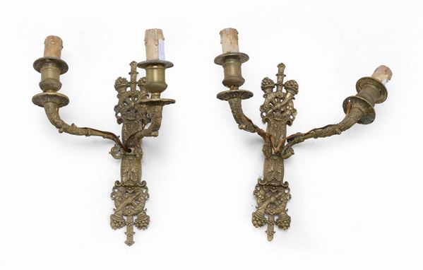 COPPIA DI APPLIQUE IN BRONZO DORATO
