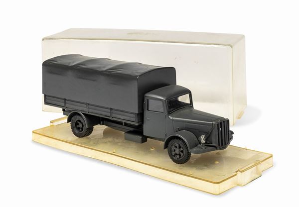AUTOCARRO SAURER VITESSE