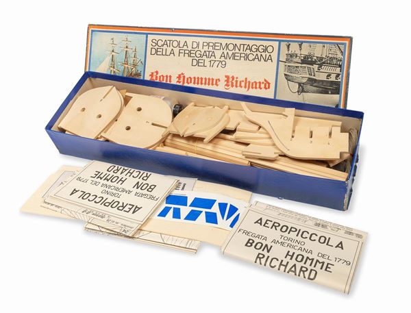FREGATA AEROPICCOLA