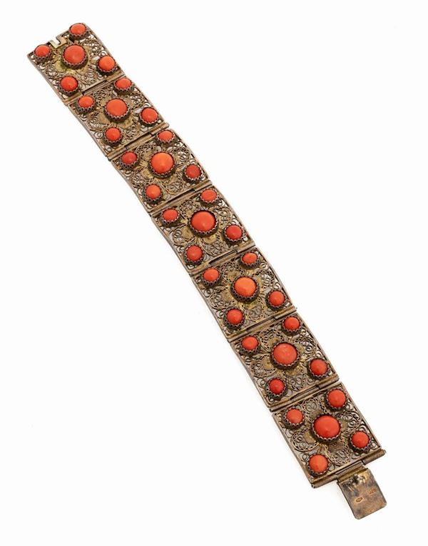 BRACCIALE CON CORALLI