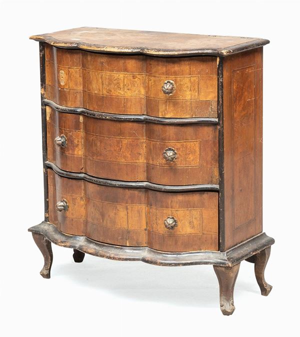 PICCOLA COMMODE IN NOCE, EMILIA O LOMBARDIA