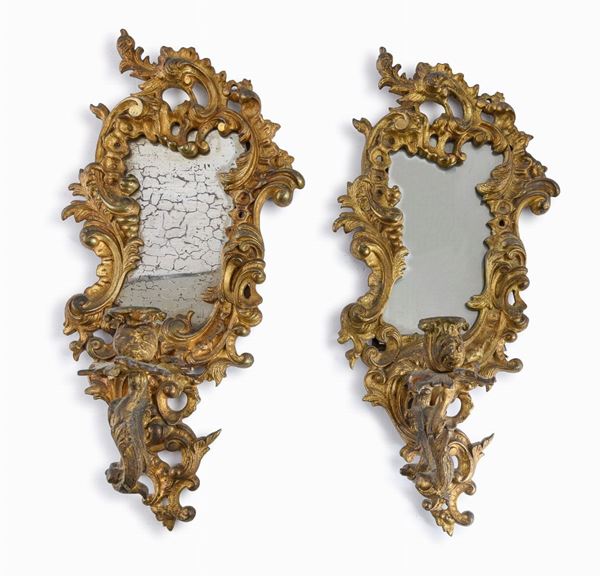 COPPIA DI PICCOLE SPECCHIERE IN BRONZO DORATO