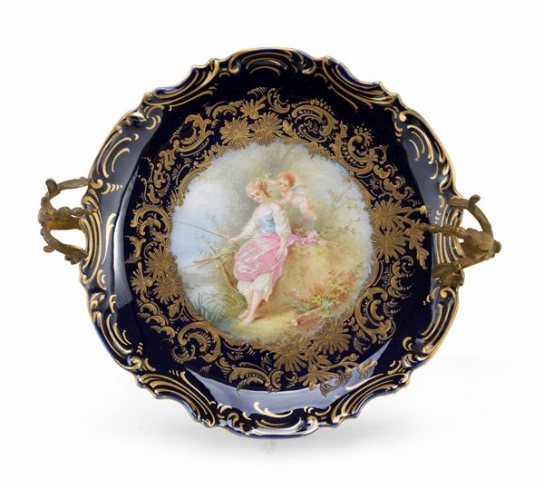 CENTROTAVOLA IN PORCELLANA E BRONZO, SEVRES