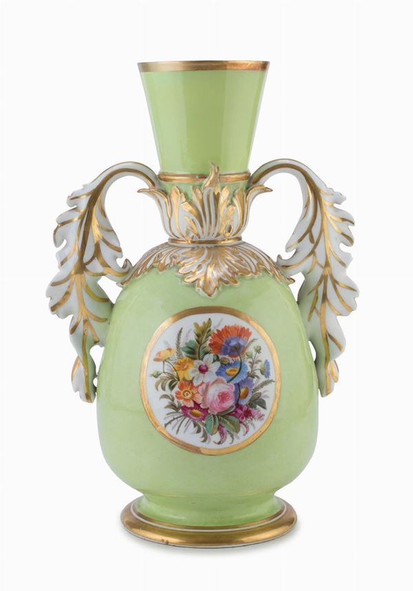 VASO IN PORCELLANA, XIX SECOLO