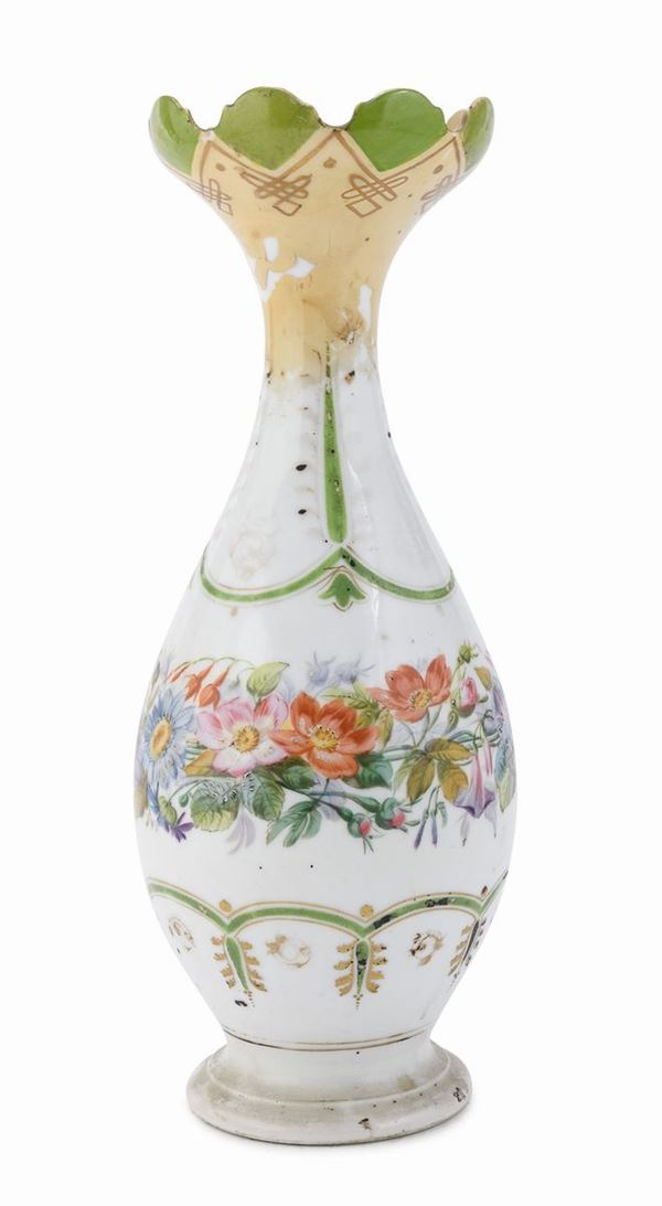 VASO IN PORCELLANA