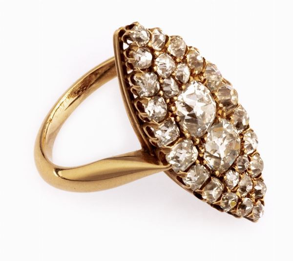 ANELLO CON DIAMANTI TAGLIO ANTICO