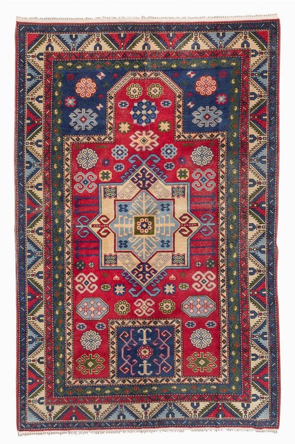 TAPPETO KAZAK A SCUDO