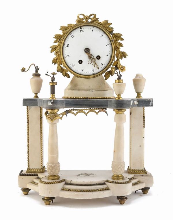 OROLOGIO DA CAMINO IN MARMO, FRANCIA INIZIO XIX SECOLO