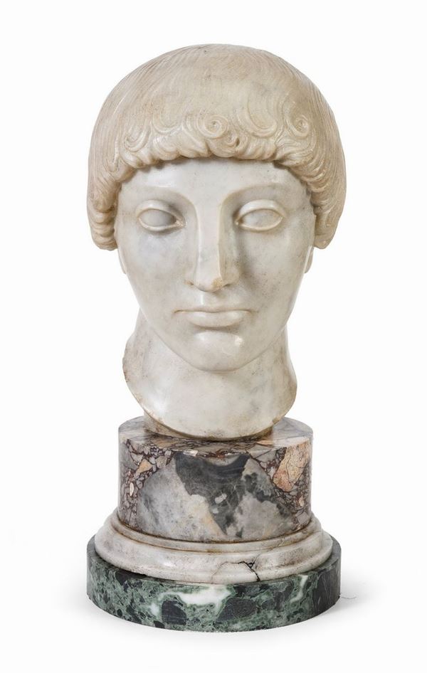 TESTA DI ADONE IN MARMO BIANCO, INIZI XIX SECOLO