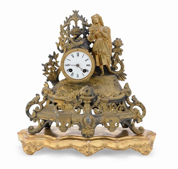 OROLOGIO DA TAVOLO IN METALLO DORATO
