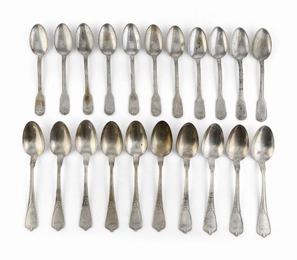 SET DI CUCCHIAI IN METALLO ARGENTATO, INIZI XX SECOLO