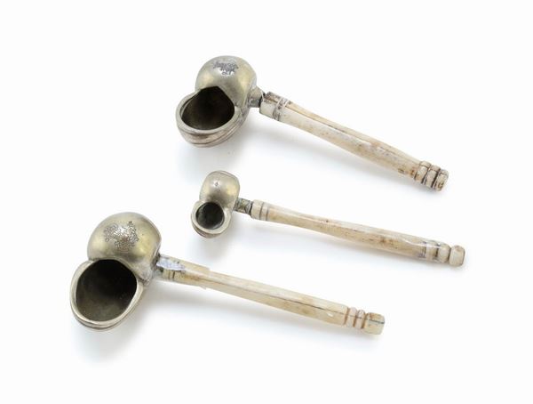 TRE PICCOLE PIPE, FINE XIX SECOLO