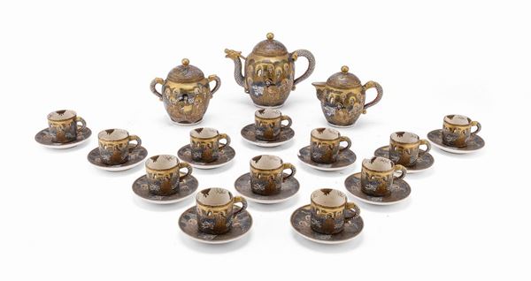 SERVIZIO DA T&#200; IN CERAMICA, GIAPPONE INIZIO XX SECOLO