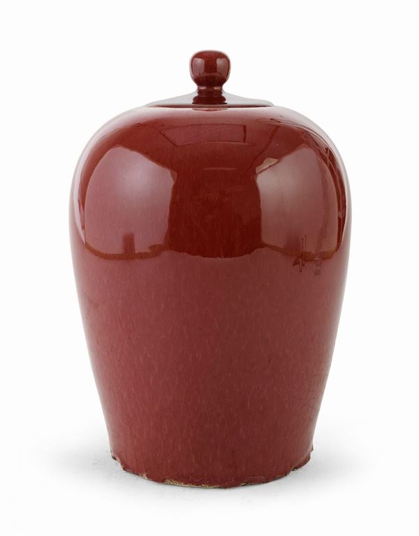 POTICHE IN PORCELLANA ROSSO RITUALE, CINA XX SECOLO