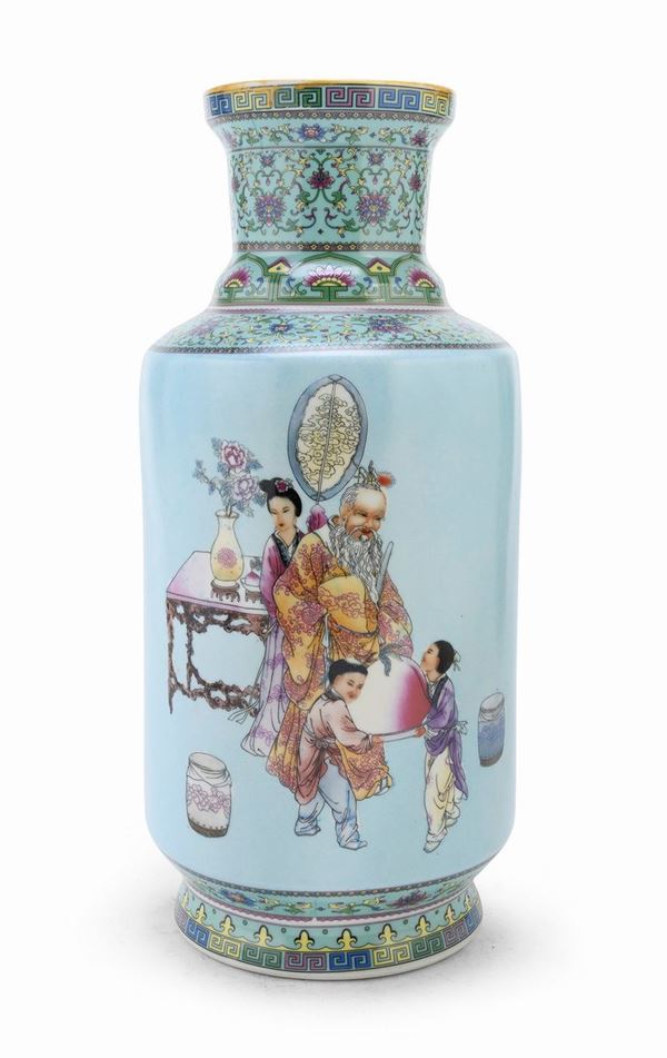 VASO IN PORCELLANA, CINA XX SECOLO