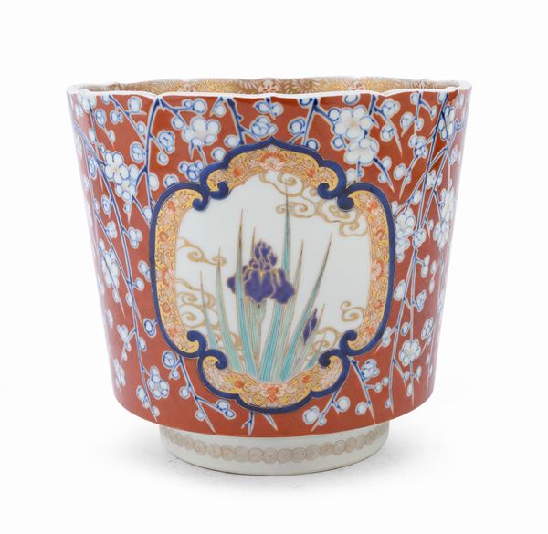 VASO IN PORCELLANA, GIAPPONE PRIMA META&#39; XX SECOLO