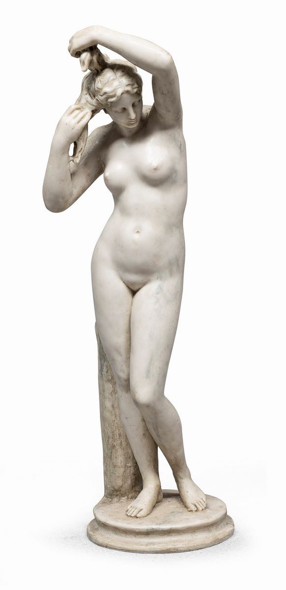 SCULTURA DELLA VENERE IN MARMO COMPOSITO