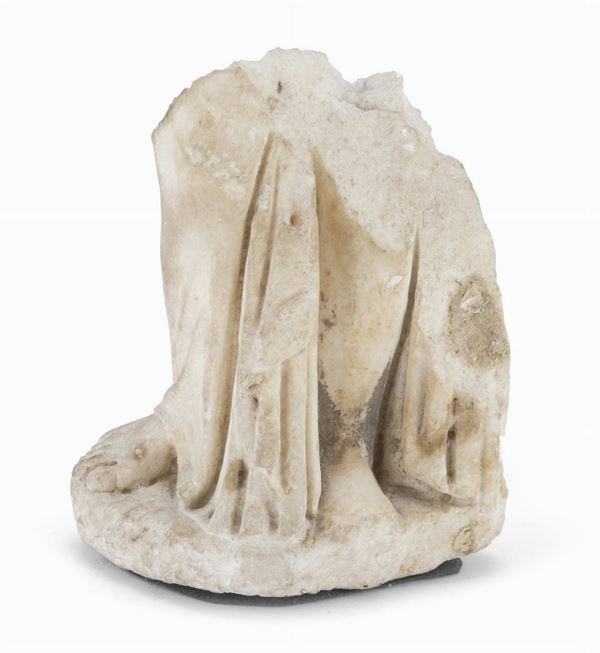 FRAMMENTO IN MARMO BIANCO, I-III SECOLO
