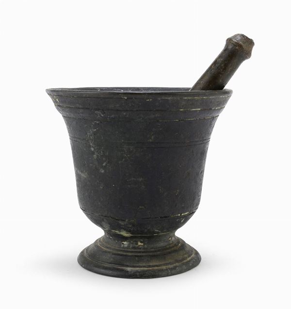 MORTAIO CON PESTELLO IN BRONZO